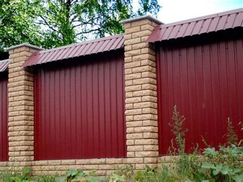 Забор из профнастила: реальные фото и примеры красивого дизайна