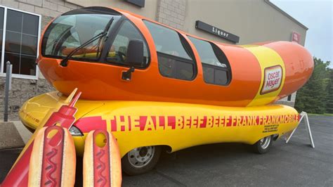 Oscar Mayer Wienermobile Returns To West Michigan