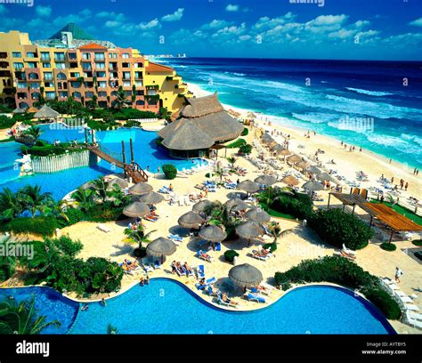 Overview of paradise island resort Stock Photo - Alamy