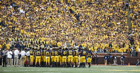 Michigan Footballs 2021 Depth Chart Ahead Of Fall Camp Maize N Brew