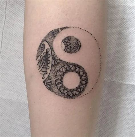 Matching Yin Yang Tattoos For Couples Simple Designs Yin