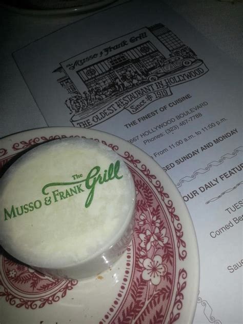 Musso & Frank Grill in LA Hollywood Boulevard, In Hollywood, Globe ...