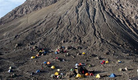 Bikin Merinding Para Pendaki Harus Tahu Pasar Setan Di Gunung