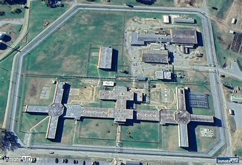 Ncdps Roanoke River Correctional Institution Rrci And Inmate Search