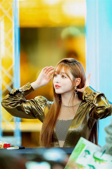 September 30, 2018 OH MY GIRL Yooa | Kpopping