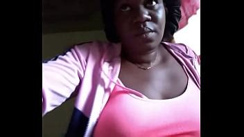 Hot Girls Showing Off Her Fat Pretty Pussy XVIDEOS