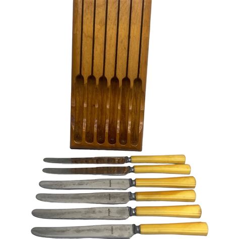 Vintage Butterscotch Bakelite Handle Stainless 6 Table Knives Set W