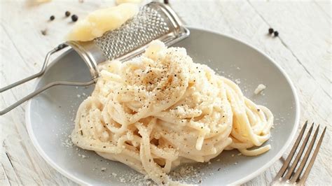 Pasta Burro E Parmigiano Ricetta Agrodolce