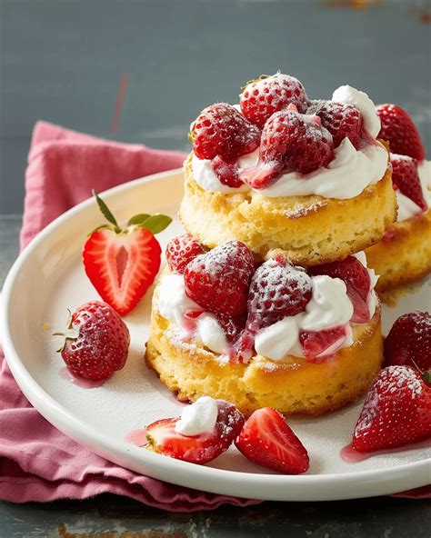quick strawberry shortcake  homemade cooking