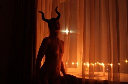 Naked Maleficent With Candles 24 Pics XHamster