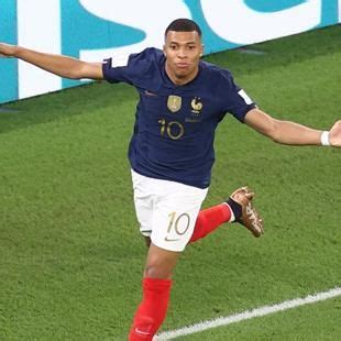 Mbappe Va Fi Amendat De Fifa Pentru Un Gest Nea Teptat De La Finalul