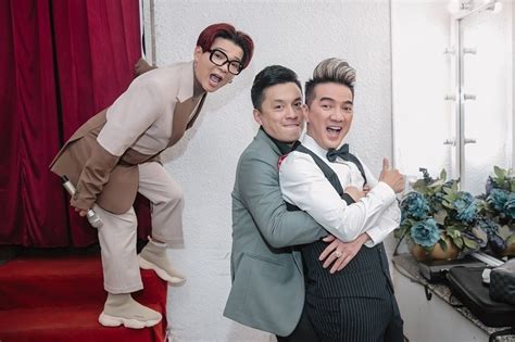 Sao Việt ngày Siêu mẫu Phương Mai tung bộ ảnh nude trước khi sinh con