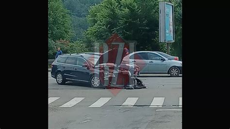 Accident Rutier N Cug Dou Autoturisme Au Intrat N Coliziune Video