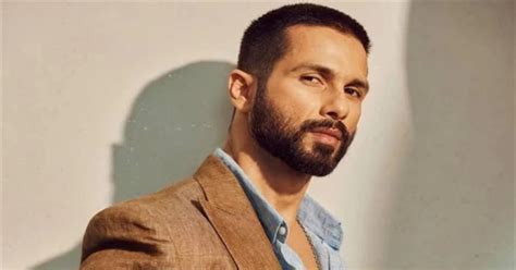 shahid kapoor set  illuminate  silver screen  epic period film