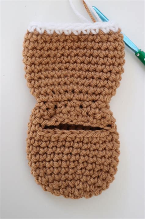 Crochet Gingerbread Man Gift Card Holder Repeat Crafter Me