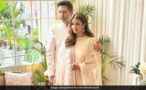 Parineeti Chopra Raghav Chadha Wedding 90s Theme Sangeet To Pheras