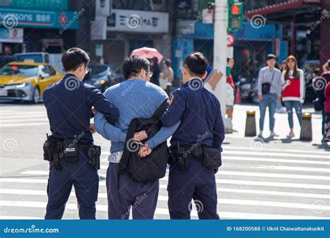 Taipei Taiwan December 17th 2019 Unidentified Man Being Arrested By Police At Ximen Station