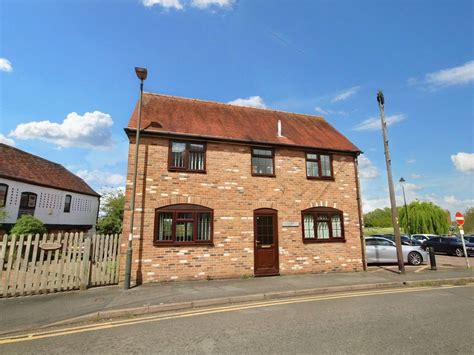 3 Bed Semi Detached House For Sale In St Marys Lane Tewkesbury