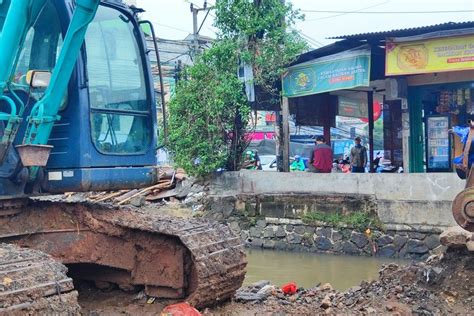 Proyek Jembatan Mampang Di Depok Kembali Dilanjutkan Target Rampung