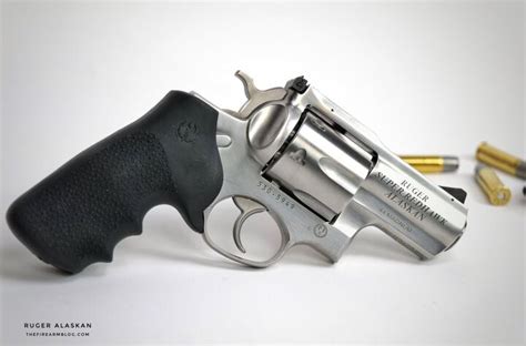 Tfb Review The 44 Magnum Ruger Super Redhawk Alaskan