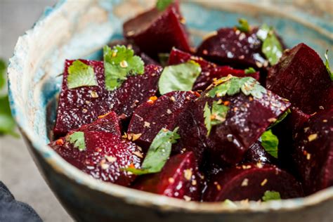 What Do Beets Taste Like And Our Favorite Ways To Prepare Them