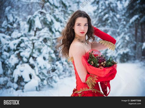 Girl Queen Poses Snow Image And Photo Free Trial Bigstock