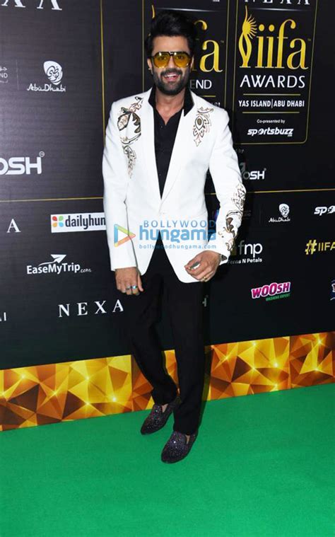 Photos Celebs Grace Iifa Awards Green Carpet And Iifa Rocks In Abu