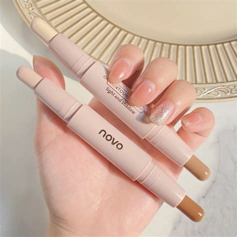 NOVO Double Head Contouring Highlight Stick Brighten Concealer Face