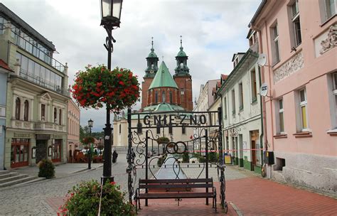 Gniezno Najlepsze Atrakcje Polskie Szlaki