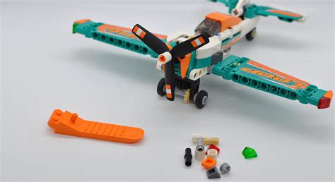 Обзор конструктора Lego Technic 42117 «Гоночный самолет» / Дроны ...