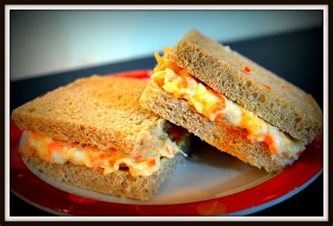 Coleslaw sandwich... Coleslaw Sandwich, Sandwiches, Food, Kitchen ...