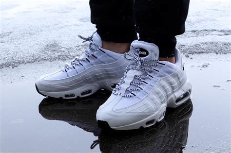 Nike Air Max 95 "White/Black" | SBD