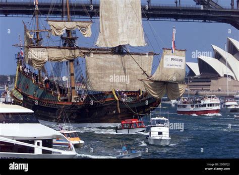 Batavia ship replica hi-res stock photography and images - Alamy