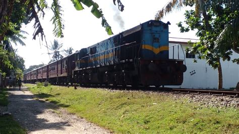 Sri Lanka Railway M10A 943 Rajarata Rejina Train Leaving Weligama