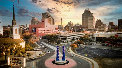 The Pulse Of San Antonio Time How The City Measures Life In Hours And Traditions