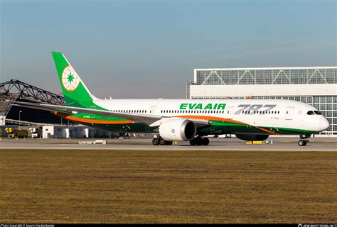 B Eva Air Boeing Dreamliner Photo By Severin Hackenberger