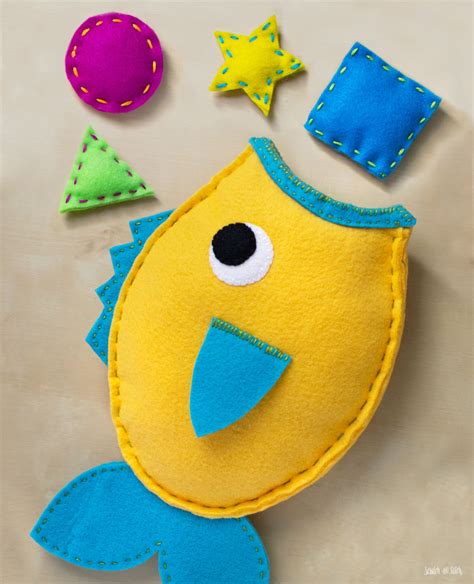 Hungry Fish Stuffed Animal Pattern | Scratch and Stitch