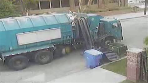 Ridiculous Video Garbage Truck Fail Lol ржач Viral Youtube