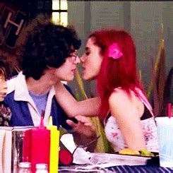 Victorious Cat And Robbie Kiss Episode