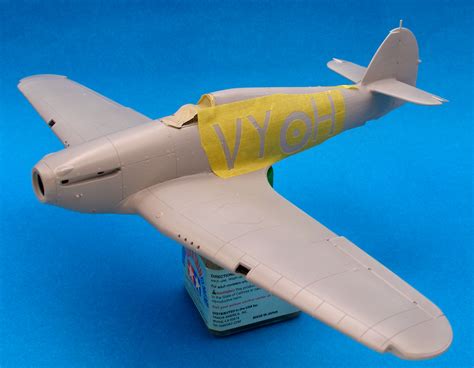 Christmas Mojo Build Airfix 148 Hurricane Mk1