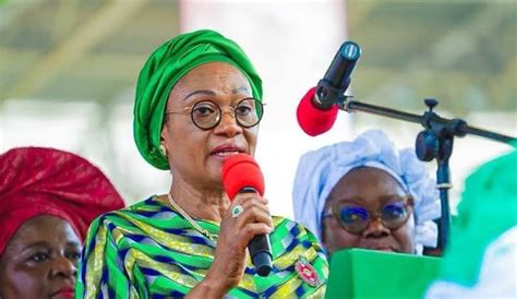 First Lady Remi Tinubu Doles Out N50m To 1000 Abia Women The Whistler Newspaper