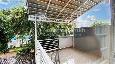 Bed Bath Twin Villa For Rent In Borey Peng Huoth The Star