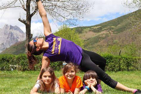 CURSO DE YOGA EN FAMILIA