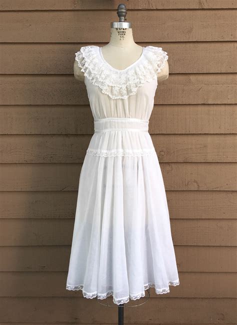 S Gunne Sax Sheer White Cotton Dress With Lace Trim Hemlock