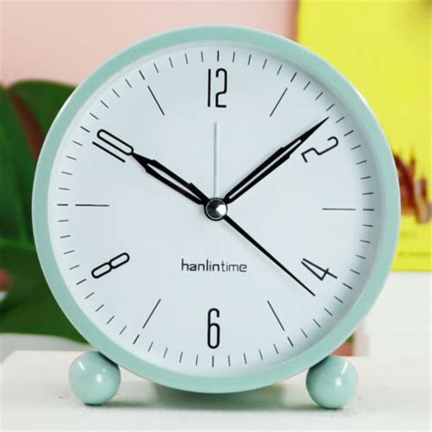 Vintage Retro Analog Alarm Clock Inch Super Silent Non Ticking Small