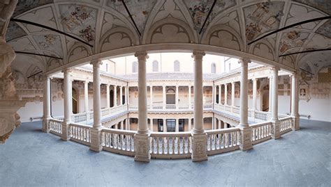 Cortile Antico Palazzo Bo Universit Di Padova