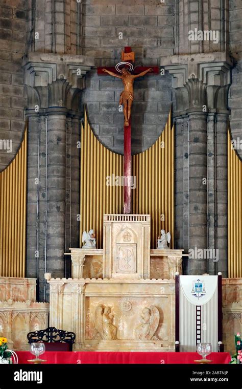 Nha Trang cathedral. Main altar. Nha Trang. Vietnam Stock Photo - Alamy