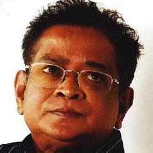 humayun ahmed trivia family bio famous birthdays