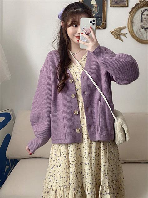 Trang phục màu tím đang hot xình xịch trong mùa đông này