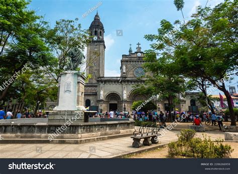 Intramuros Manila Philippines April 2023 Plaza Stock Photo 2286266959